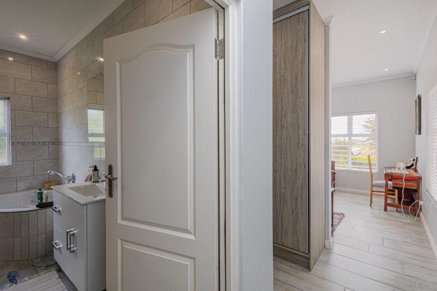 3 Bedroom Property for Sale in Langebaan Country Estate Western Cape